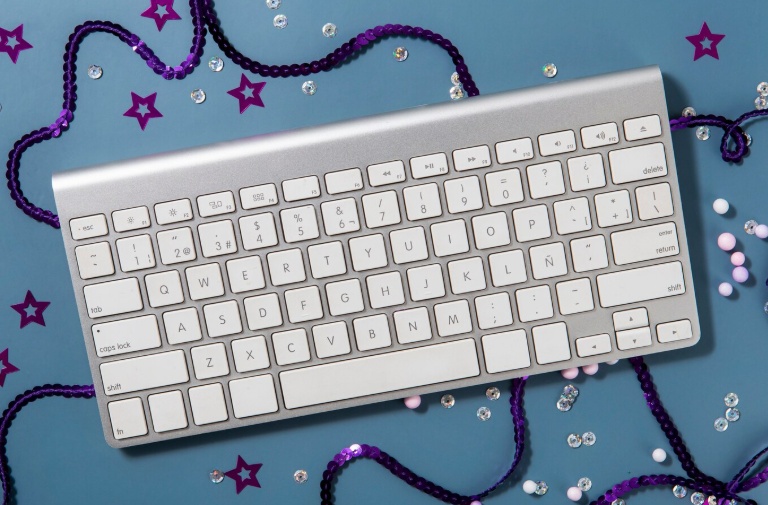 Magic Keyboard: ทำไมมันถึงเป็นอุปกรณ์เสริมที่ทุกคนควรมี?