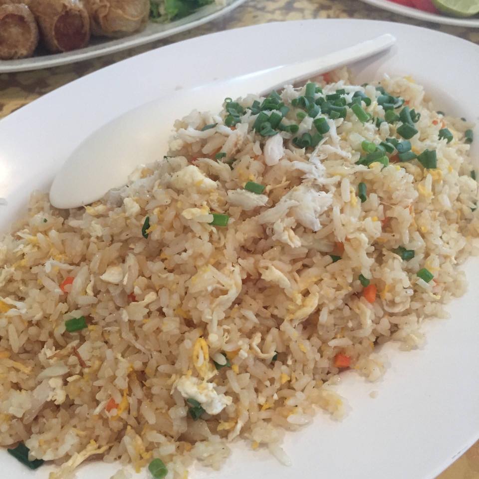 ร้านบ่อกุ้งโคราช ของสดๆ มีดีต้องไปลอง