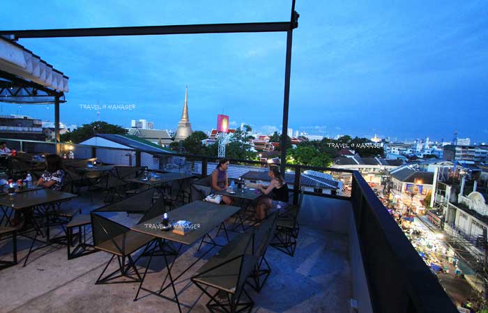  “At-Mosphere Rooftop Cafe'” ร้านเก๋บนดาดฟ้า ชมวิวเพลินตา ดื่มด่ำอาหารรสดี