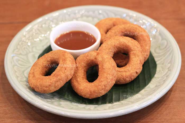 อิ่มอร่อยอาหารไทยฟิวชั่นใจกลางเมืองที่ “Green House Restaurant”