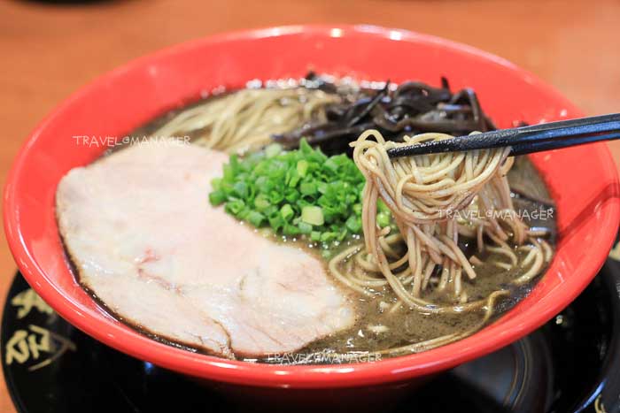 “อิคโคฉะ ราเมน” ลิ้มรสราเมนญี่ปุ่นแท้ หมูแผ่เต็มชาม