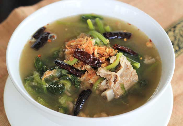  “บ้านอิ่มสบาย” อร่อยหลากหลาย อาหารเหนือตำรับเชียงใหม่