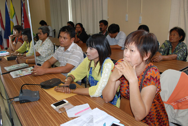 ผู้ว่าฯ โคราชเดือดไล่ออก “ผญบ.” หัวโจก “มอปลาย่าง” รุกลำตะคอง-สั่งรื้อเกลี้ยงทุกร้านใน พ.ค.นี้